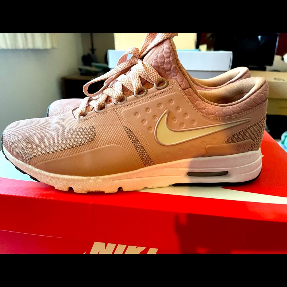 Nike Air Max Zero